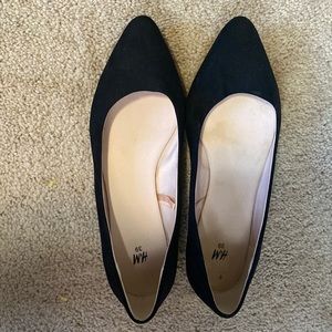 H&M size 39 (8.5) flats